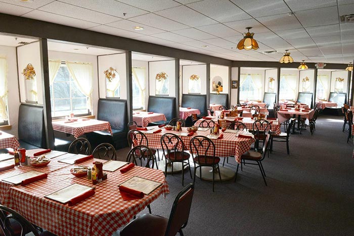Stroud's Restaurant, Fairway KS - Karyl's Kulinary Krusade