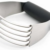 Professional Pastry Cutter with Heavy Duty Stainless Steel Blades